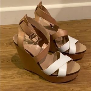 Vince Camuto Wedges